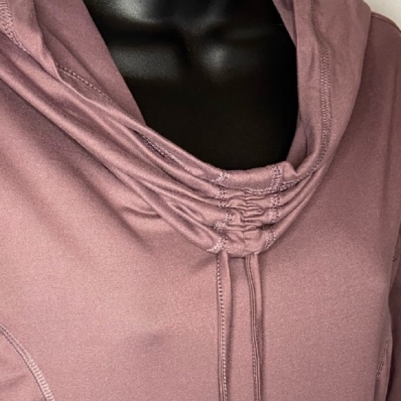 Balance Collection Performance Hoodie Size Large. Dusty Plum. - Picture 5 of 7